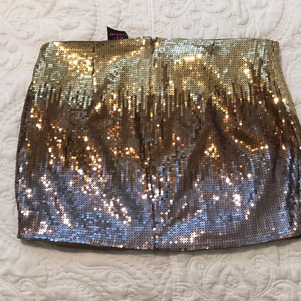 2B Bebe tri color sequins mini skirt